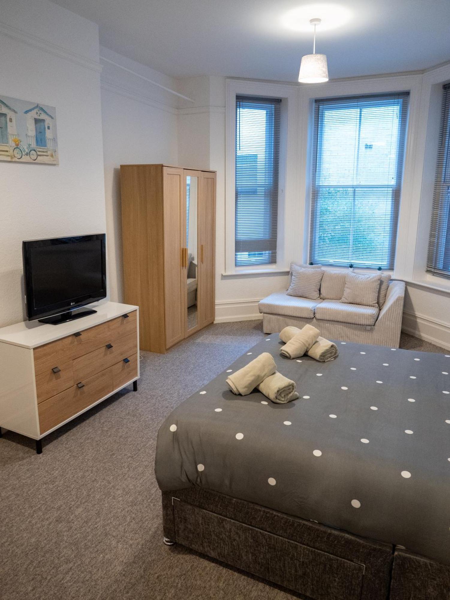 Appartement Luxury,Location And Convenience à Bornemouth Extérieur photo