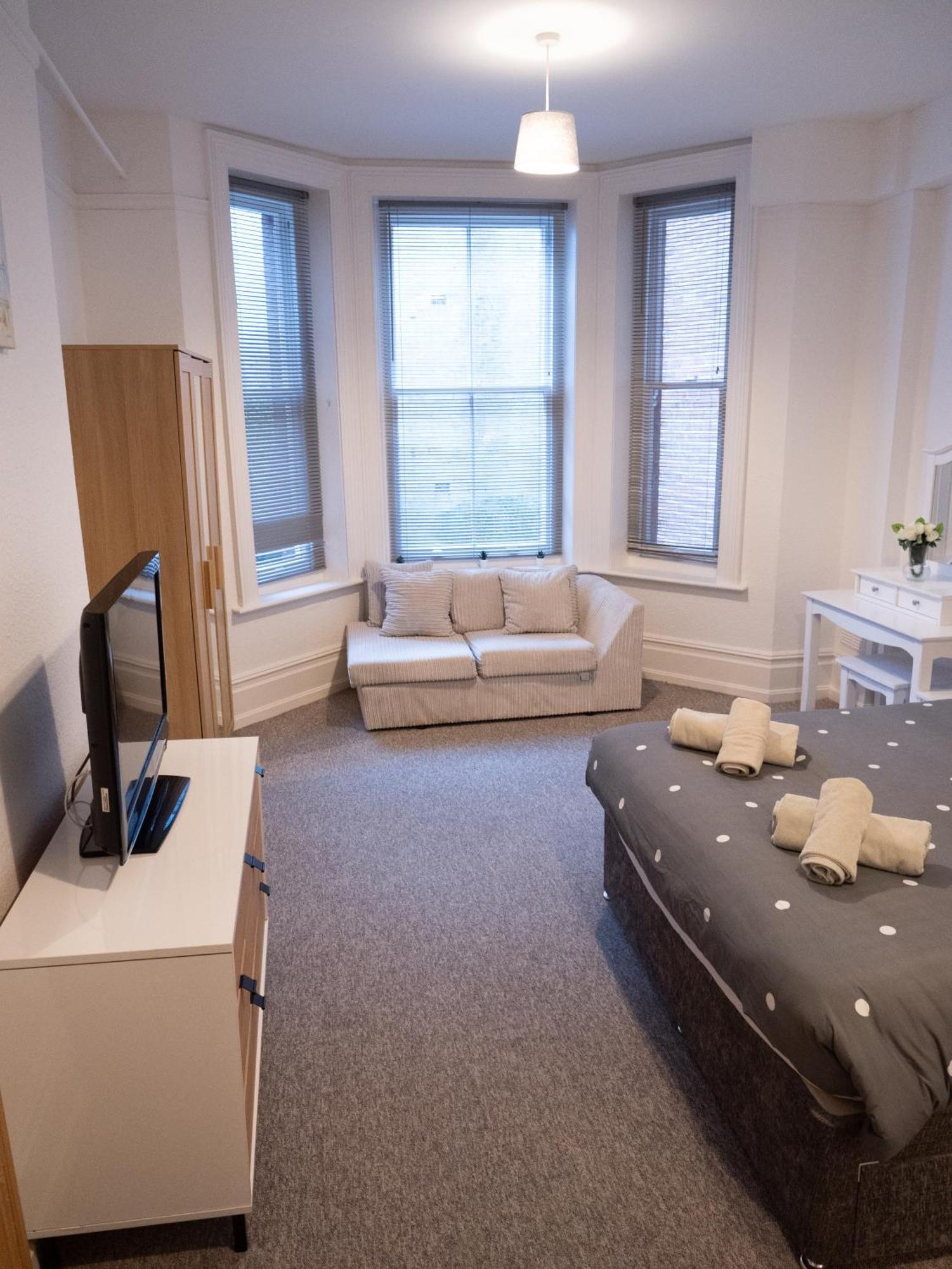 Appartement Luxury,Location And Convenience à Bornemouth Extérieur photo